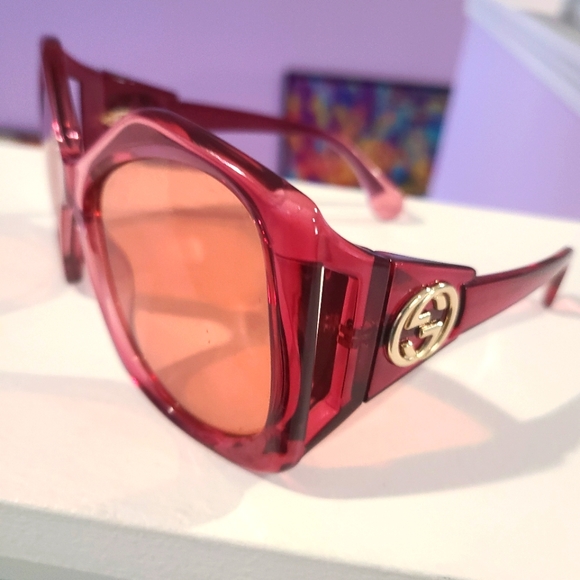 Authentic GUCCI OVERSIZED  SUNGLASSES - Picture 7 of 7